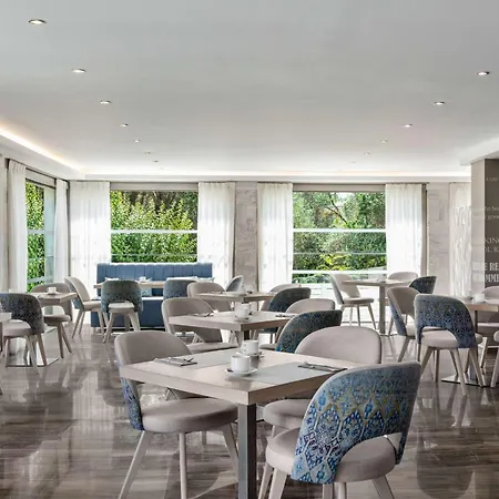 Tryp By Wyndham Corfu 4* דאסיה