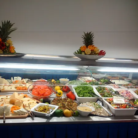 Tryp By Wyndham Corfu דאסיה