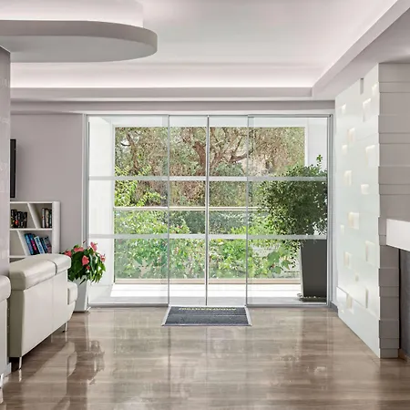 Tryp By Wyndham Corfu מלון דאסיה