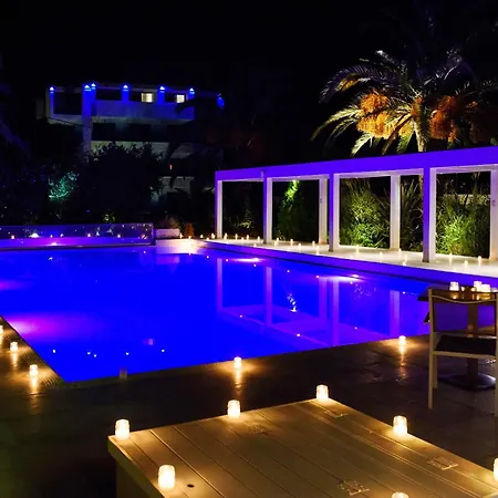 Tryp By Wyndham Corfu מלון 4*
