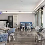 Ξενοδοχείο Tryp By Wyndham Corfu 4*