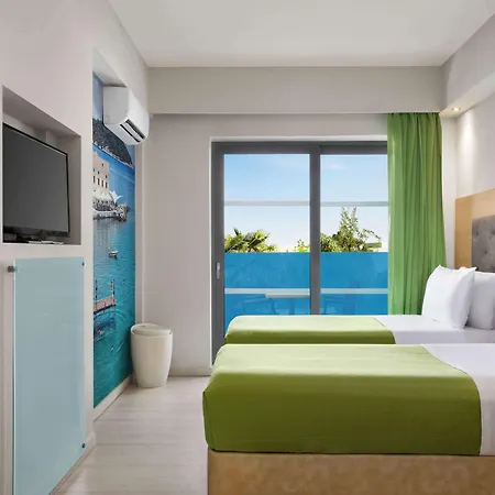 Tryp By Wyndham Corfu فندق ذيسْخا