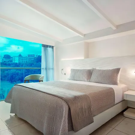 Hotel Tryp By Wyndham Corfu