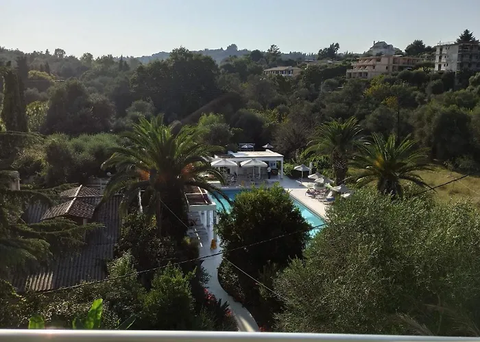 Отель Tryp By Wyndham Corfu Дассия