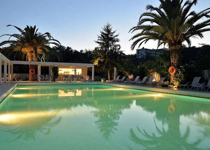 Hotell Tryp By Wyndham Corfu 4*