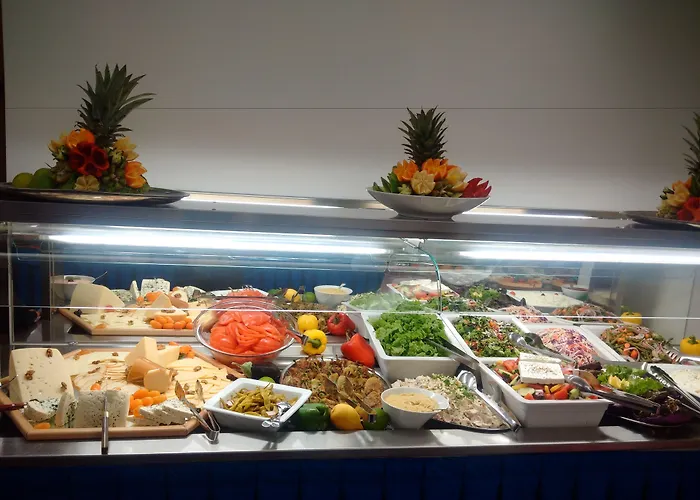 Tryp By Wyndham Corfu Дассия