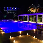 Tryp By Wyndham Corfu Hotell 4*