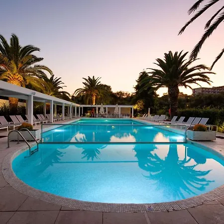 Tryp By Wyndham Corfu Dasziá