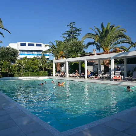 Tryp By Wyndham Corfu Szálloda