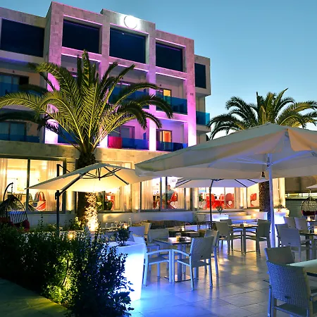 Tryp By Wyndham Corfu Szálloda