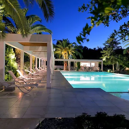 Tryp By Wyndham Corfu 4*